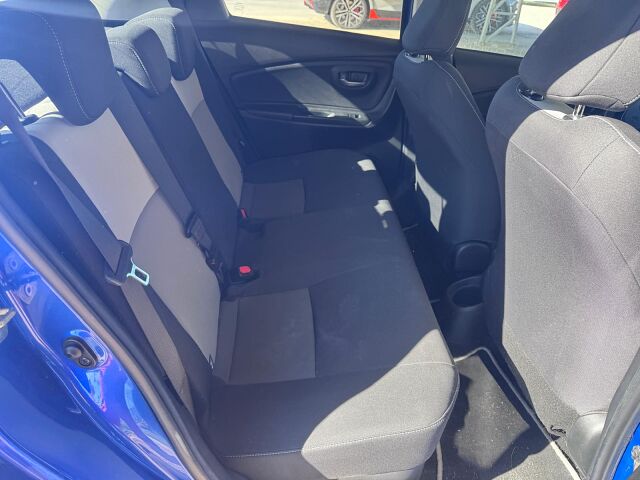 COMING SOON TOYOTA YARIS ADVANCE 1.5 HYBRID AUTO SPANISH LHD IN SPAIN 35000 MILES 2017